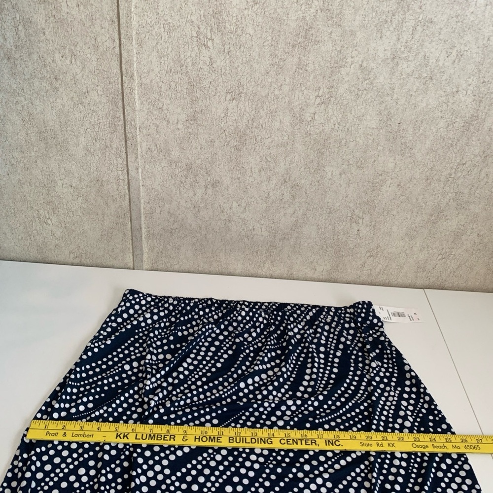 Southern Lady Elegant Navy and White Patterned A-Line Skirt plus 2x NWT - Picture 10 of 11